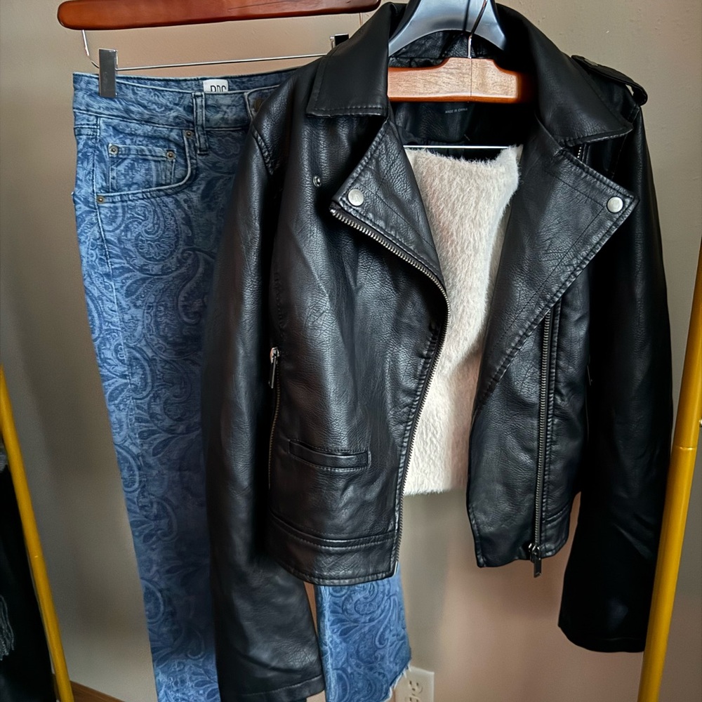 Zara Strapless Tube Top M Beige Fuzzy Teddy Faux Fur Y2K Going Out Top - Picture 5 of 5